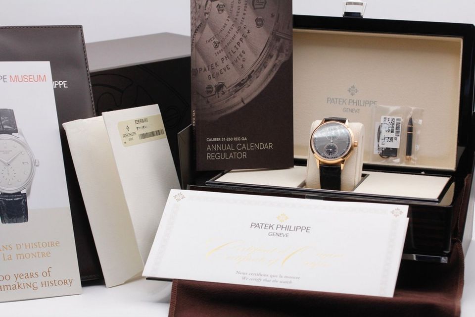 Patek Philippe Complications 5235/50R-001 Image 5